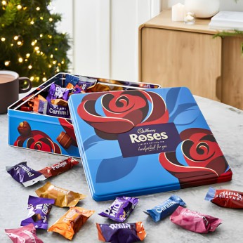 Selection of Chocolate Treats Tin Box Roses 600g CADBURY