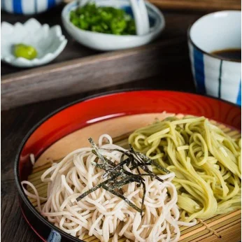 Πλαστικό Πιάτο για Soba Νουντλς 21cm με Λάκα και Εσωτερικό Πάτο Από Μπαμπού